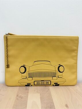 Rare Chanel Clutch Havana Collection Yellow Lambskin w/ authentic CC Chain Charm